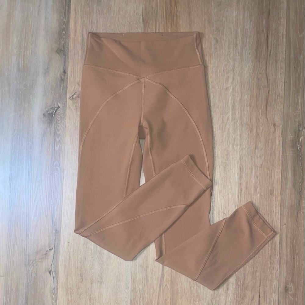 Lululemon Get Centred High Rise Tight 25" - Picture 16 of 16